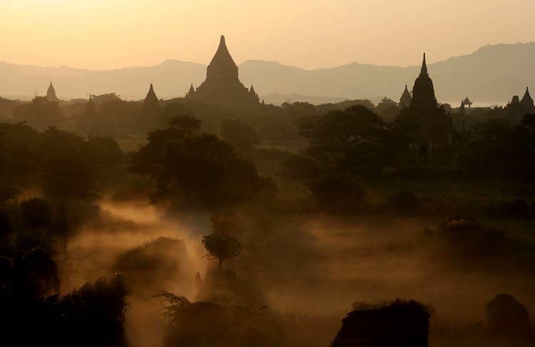 temples bagan travel to myanmar