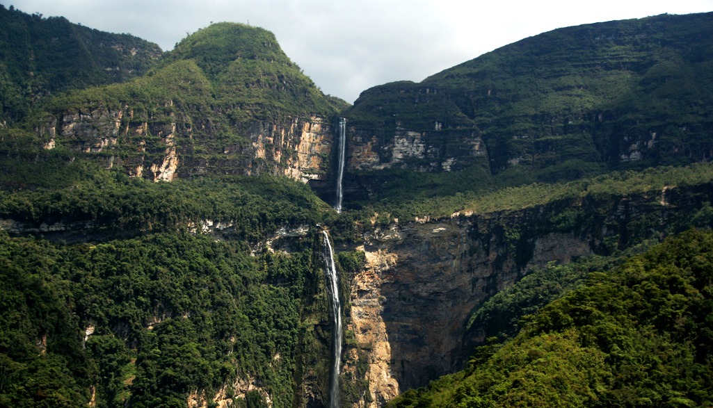 Hike to the Gocta falls in Chachapoyas, Peru