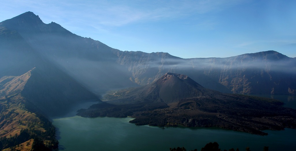 panjang trek rinjani